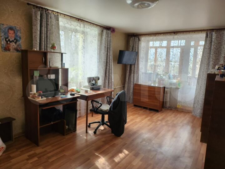 2-к. квартира, 42 м², 2/3 эт.