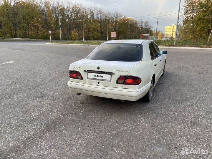 Mercedes-Benz E-класс 2.0 МТ, 1997, 330 000 км