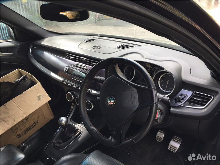 Разбор на запчасти Alfa Romeo Giulietta