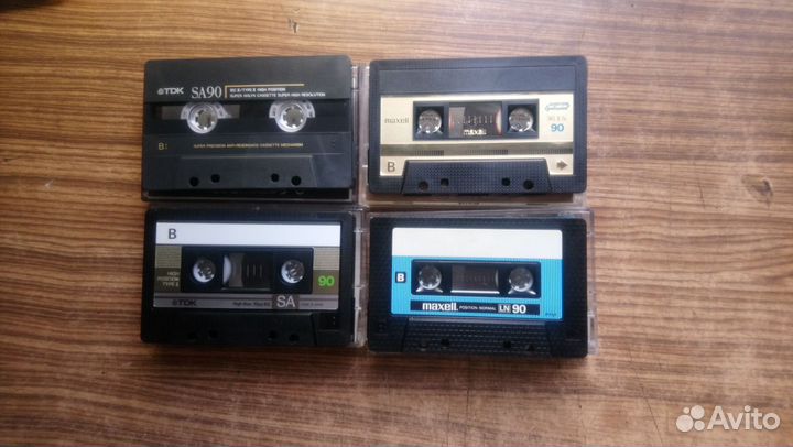 Аудиокассеты Maxell, TDK 90