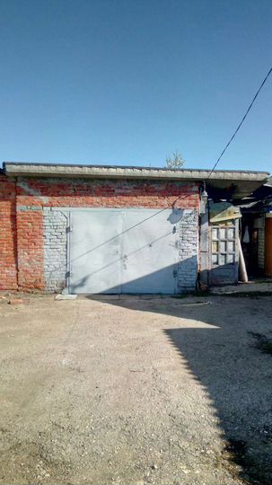 Гараж, > 30 м²