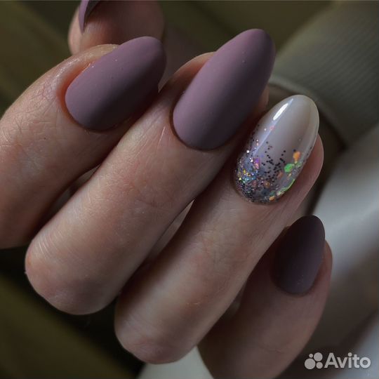 Маникюр и педикюр