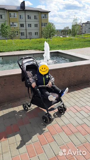 Прогулочная коляска