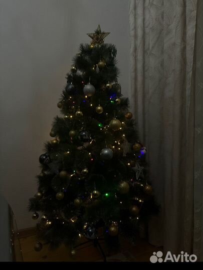 Елка искусственная