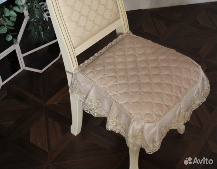 Сидушки на стулья