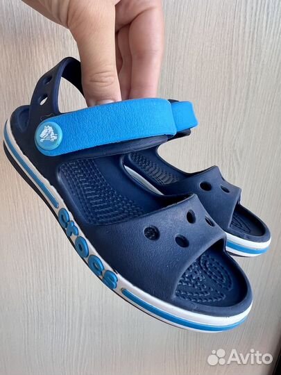 Сандалии Crocs C8