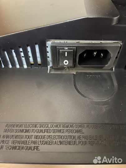 Монитор Samsung