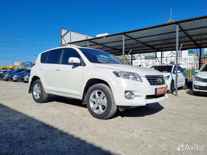 Toyota RAV4 2.0 CVT, 2011, 137 215 км