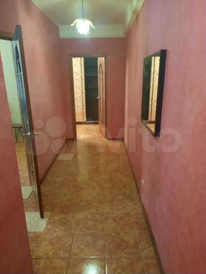 Комната 12 м² в 2-к., 1/5 эт.