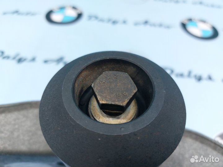 Опорная балка коробки передач Bmw 735I E38 LCI