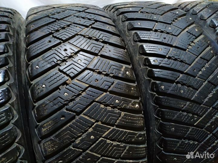 Goodyear Ultra Grip Ice Arctic 2 SUV 235/60 R18 107T