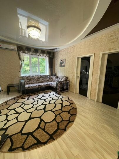 3-к. квартира, 78 м², 1/3 эт.