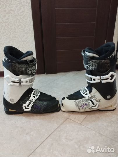 Горнолыжные ботинки salomon spk
