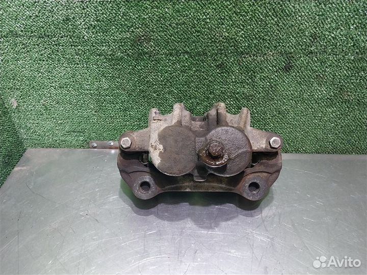 Суппорт тормозной передний правый Land Rover