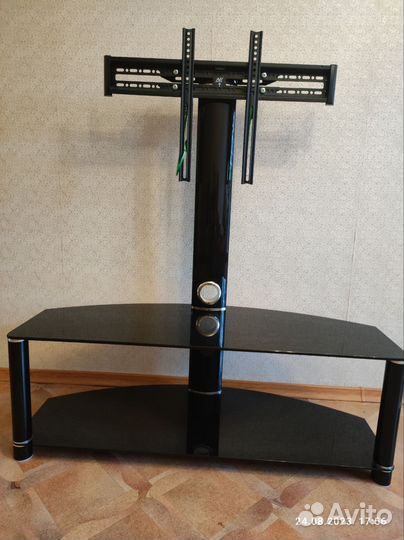 Стеклянная тумба для тв