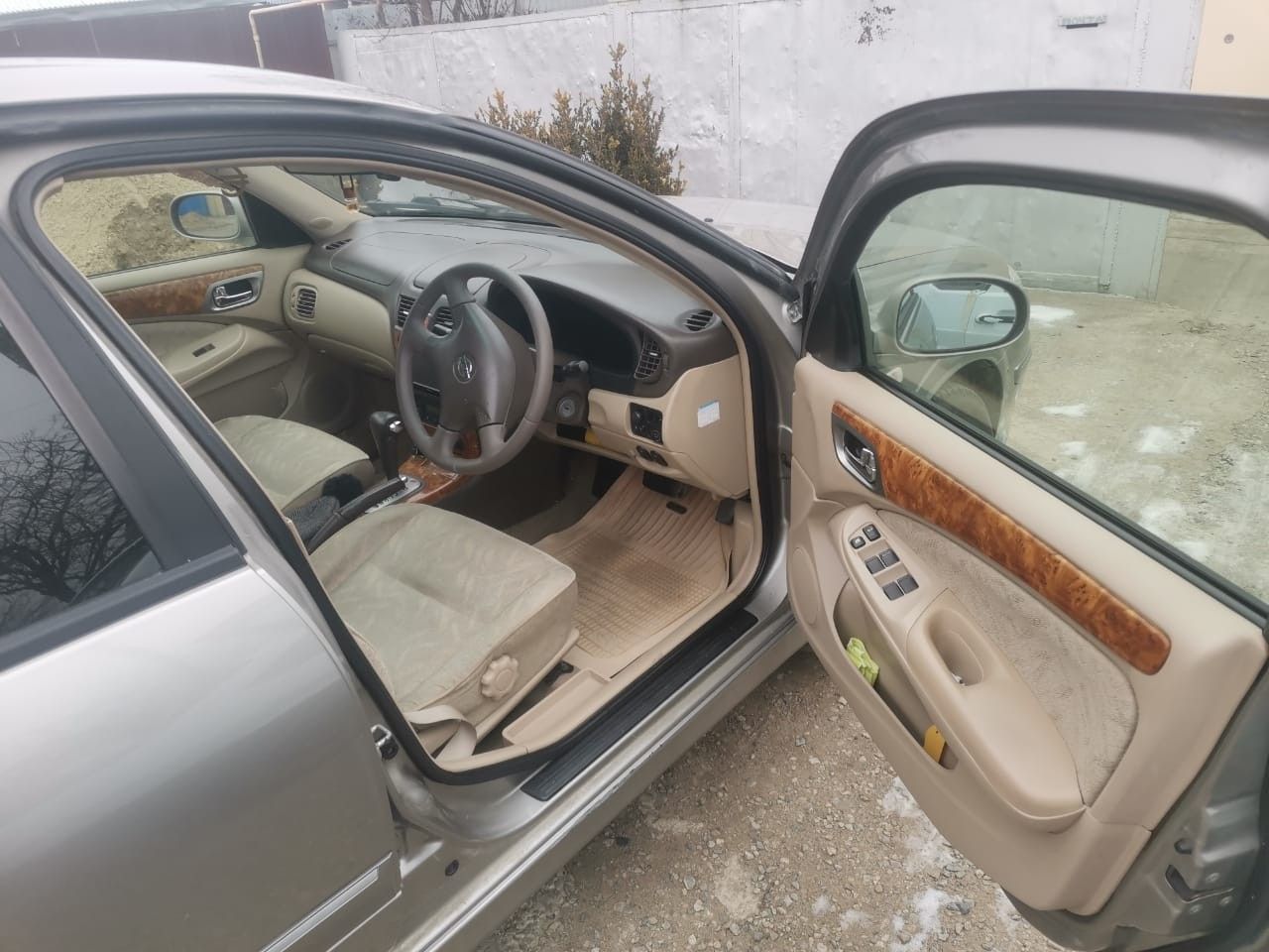 Nissan Bluebird Sylphy: фото владельца