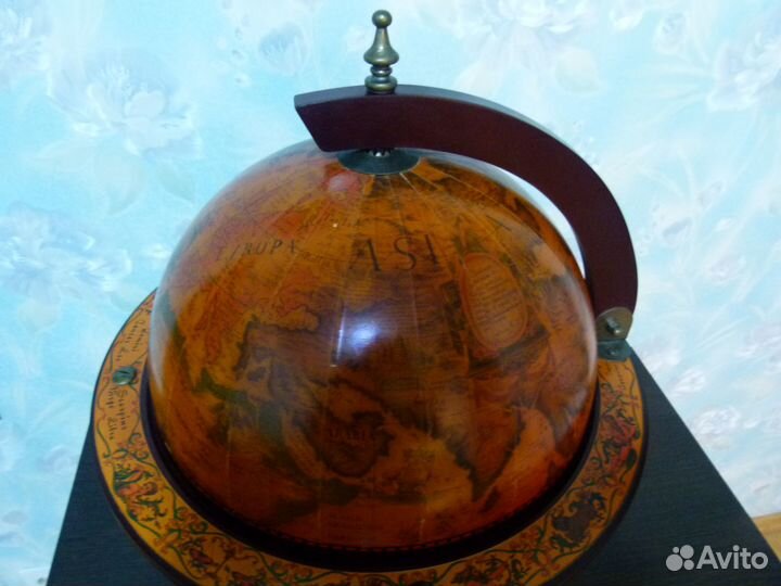 Настольный мини бар Глобус минибар