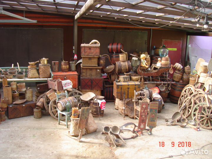 Деревянные бочки, кадки, ушат, ведра старинные