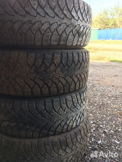 Nokian Tyres Hakkapeliitta 4 3.25/6 R5.5 22F