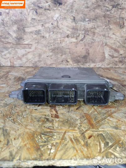 Блок управления двигателем Nissan Teana J32