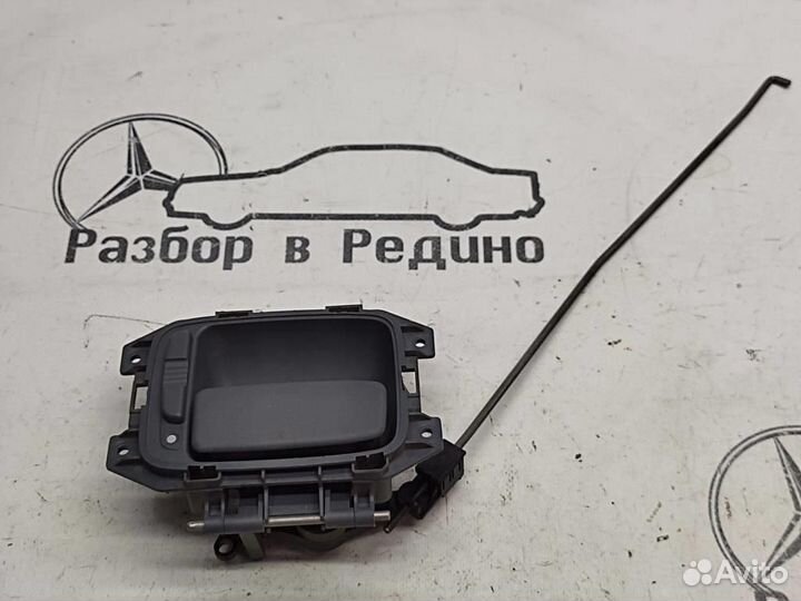 Ручка открытия багажника W639 V-class Vito 646