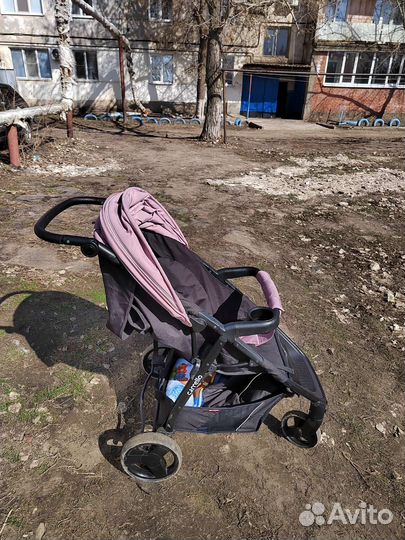 Прогулочная коляска