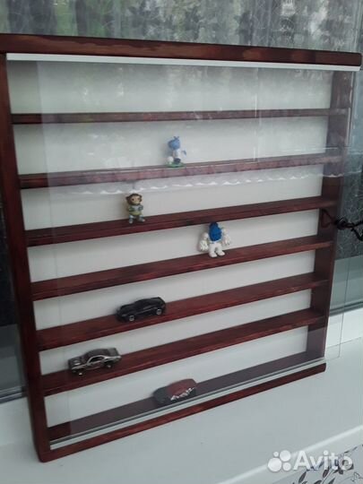 Полка-Витрина