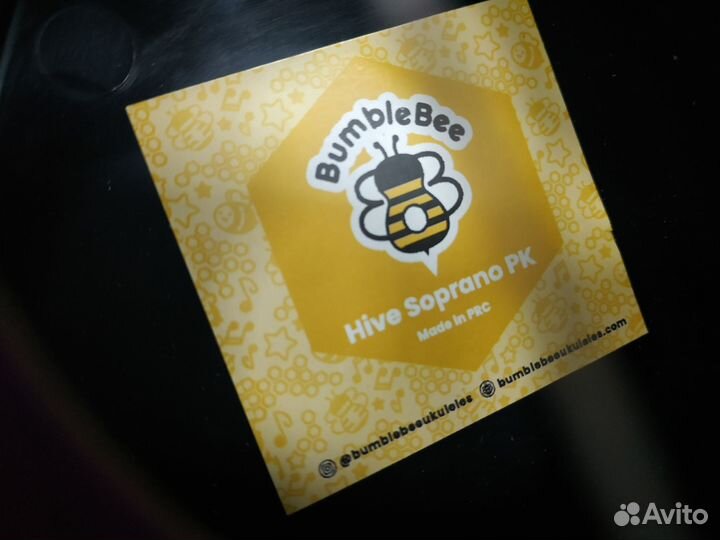 Укулеле новая