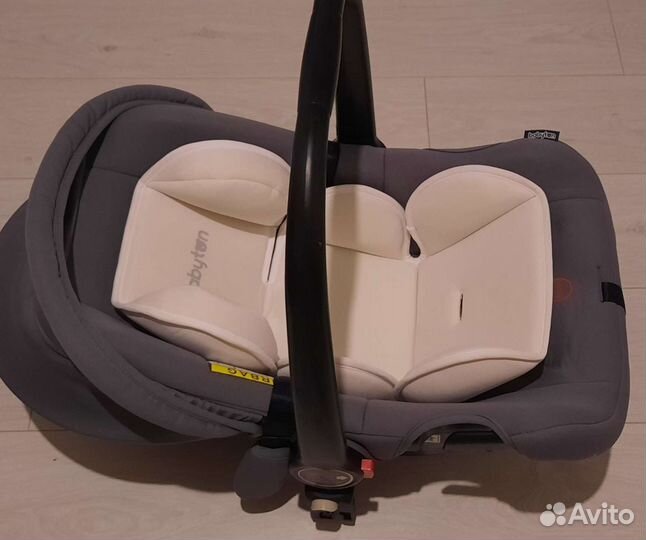 Автокресло для новорожденных