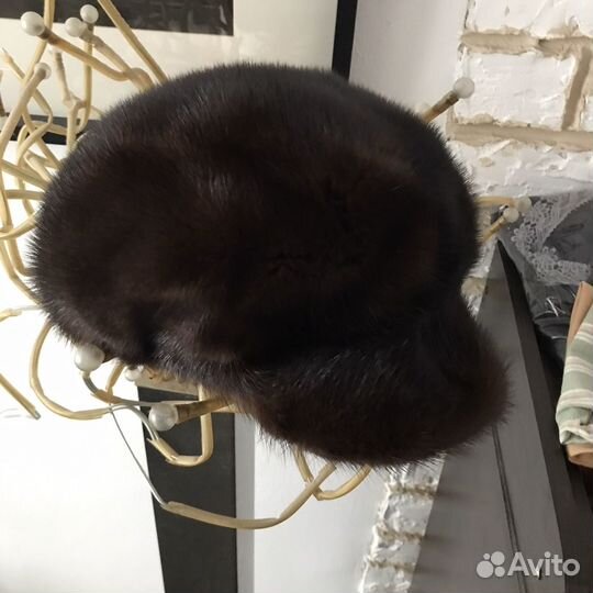 Кепка меховая женская