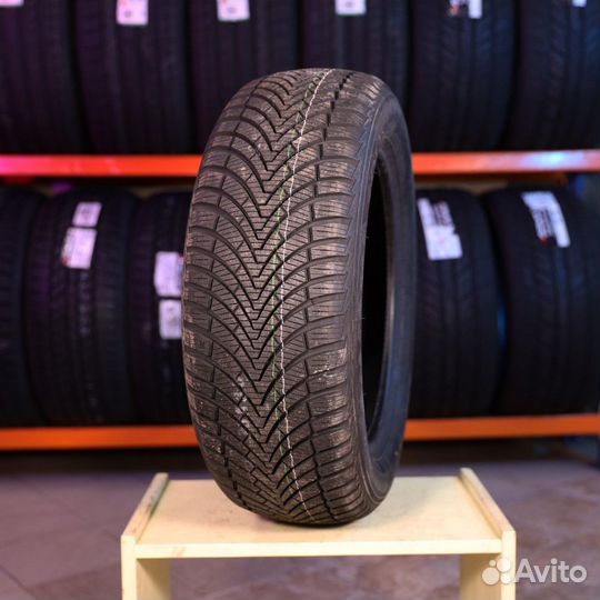 Kumho Solus 4S HA32 SUV 275/40 R20 106W