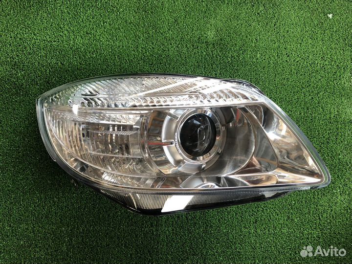 Skoda Fabia Фара правая 2007- 6651115rlde