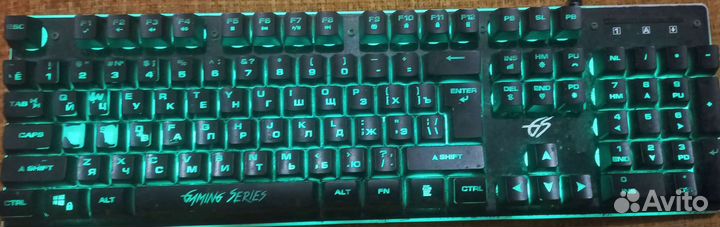 Игровая клавиатура с подсветкой