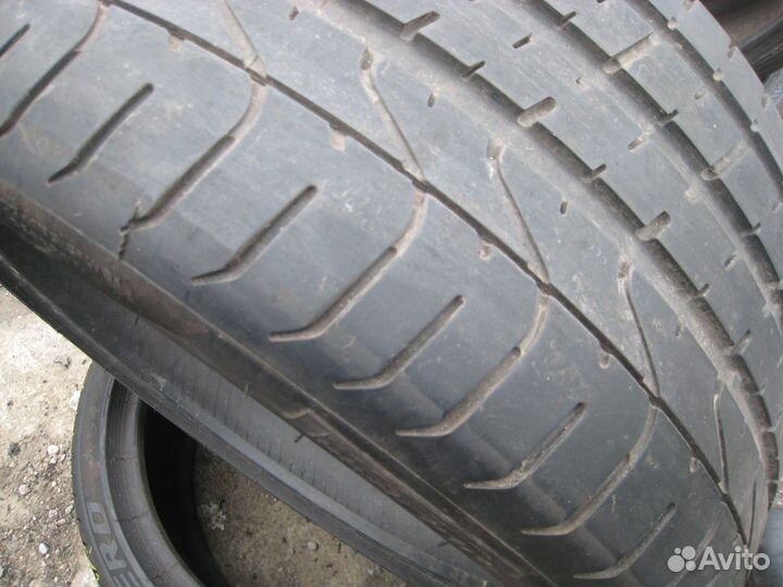 Pirelli P Zero 245/35 R18