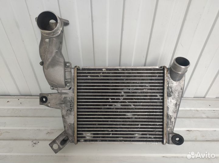 Радиатор интеркулера Mazda CX-7 2007-2012 2008
