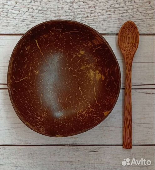 Пиала из кокоса, ложка из пальмы