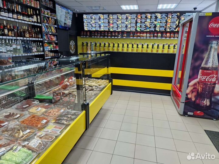 Продавец разливных напитков