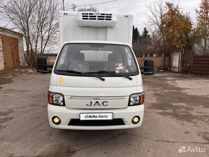 Рефрижератор JAC N35, 2023