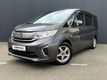 Honda Stepwgn 1.5 CVT, 2017, 204 000 км, с пробегом, цена 1 695 000 руб.