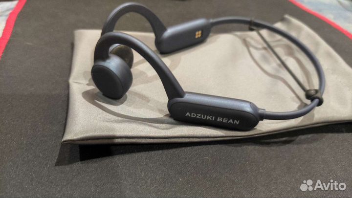 Беспроводные наушники с костной проводимостью