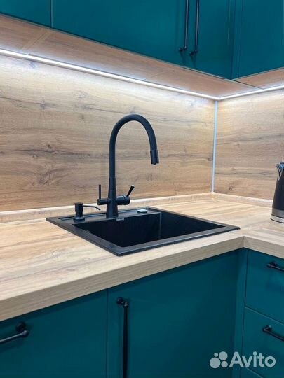 Кухня с барной стойкой на заказ