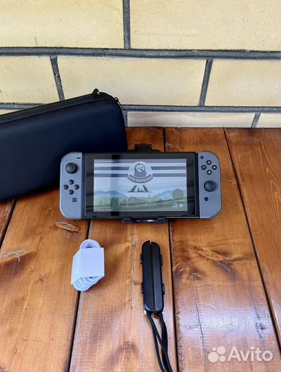 Nintendo Switch прошитая 64GB