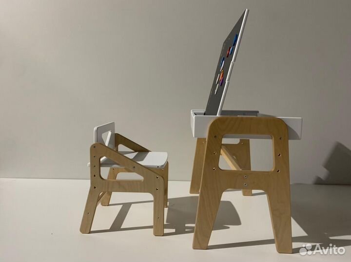 Детский растущий стул и стол трансформер