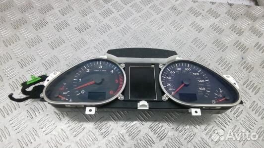 Щиток приборов audi Q7 (4MA01IT01)