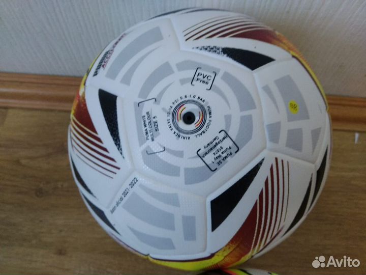 Футбольный мяч Santader Puma LaLiga omb s.5 Pro