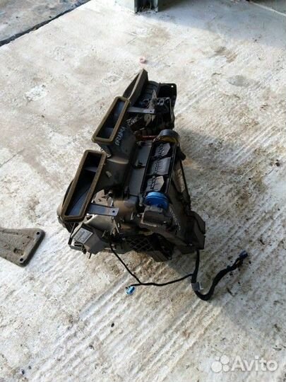 Корпус печки в сборе с радиатором (Skoda Octavia)