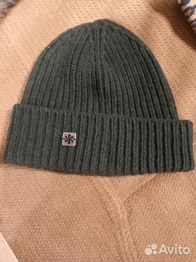 Шапка новая Италия