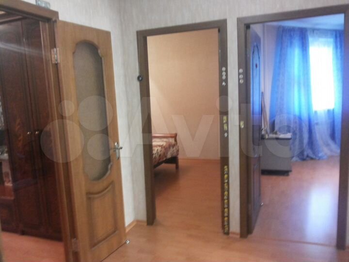 Комната 18 м² в 3-к., 1/17 эт.