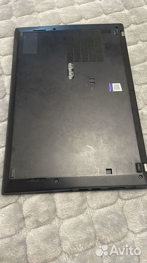 Lenovo ThinkPad T490s