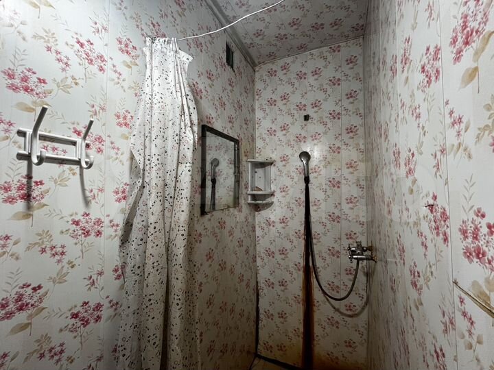 Комната 14,2 м² в 4-к., 4/5 эт.